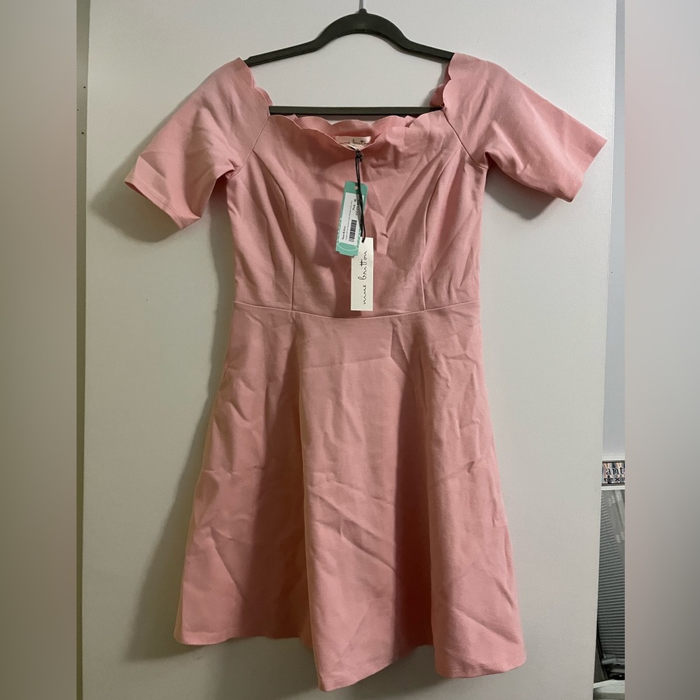 NINE BRITTON Vandalie Off The Shoulder Scallop Neckline Ponte Dress